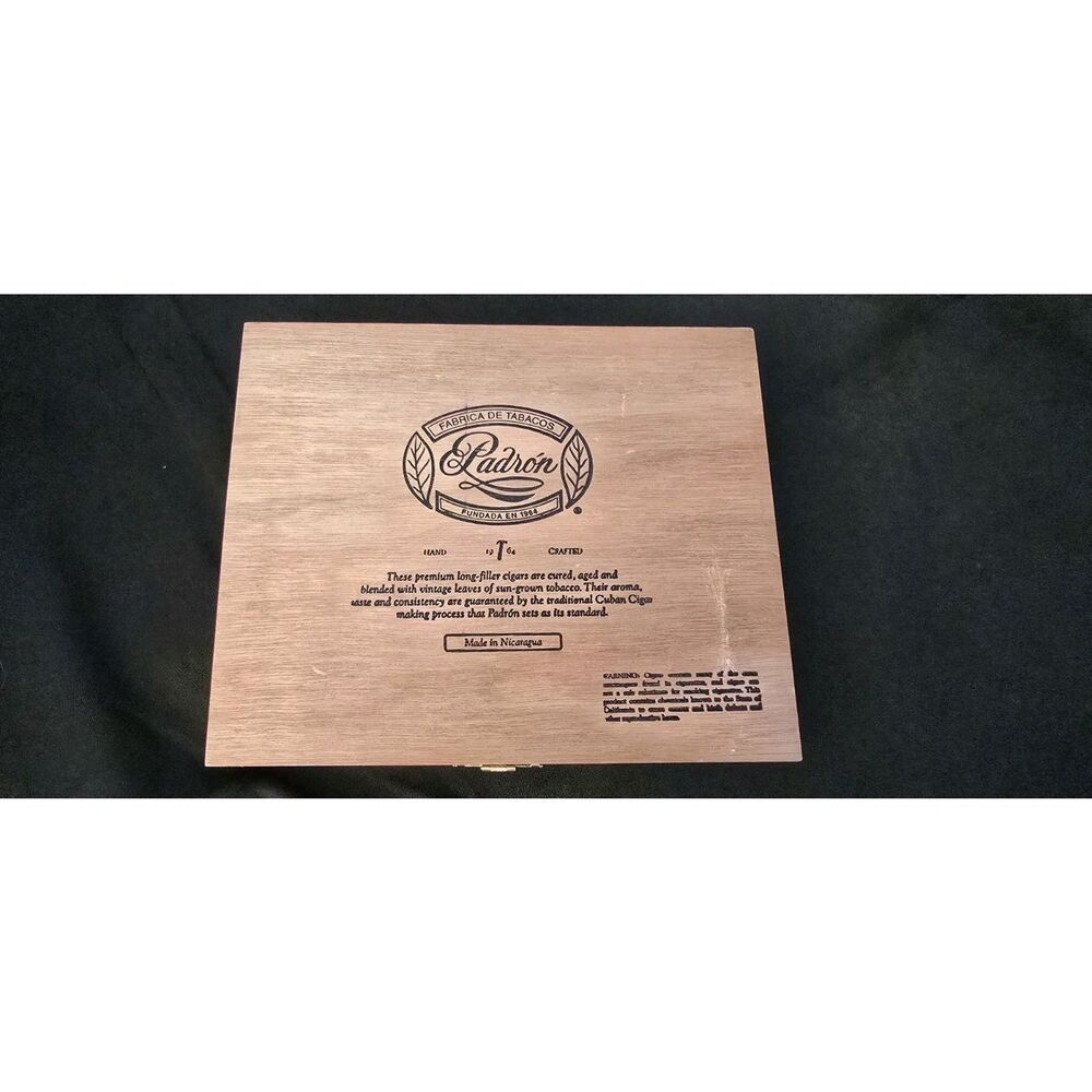 Wood Torpedo Cigar Box PADRON 1964 Anniversary  exclusive. Great Condition